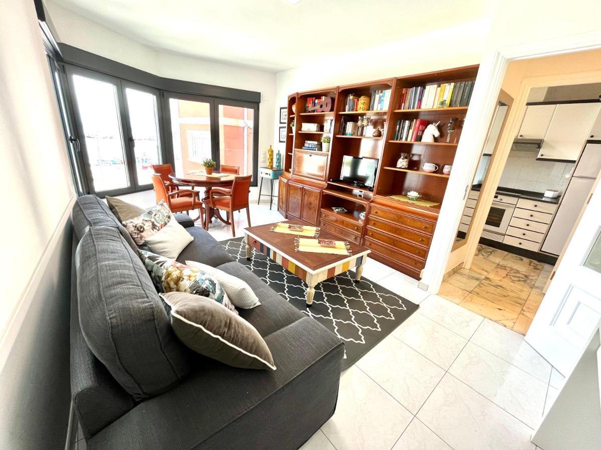 Apartamentos Faro Da Rocha O Grove Eksteriør bilde